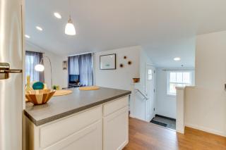 New Portland Neighborhood Studio - Portland - 3