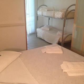 Hotel Carol - Cesenatico - 9