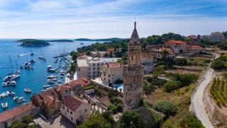 Peaceful Old Town Apartment with Sea and Sunrise Views - Hvar - 3