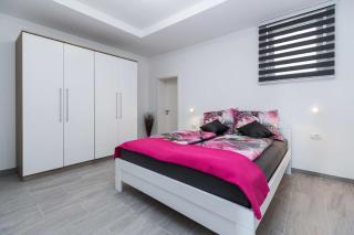 Apartments in Crikvenica 5517 - Crikvenica - 5