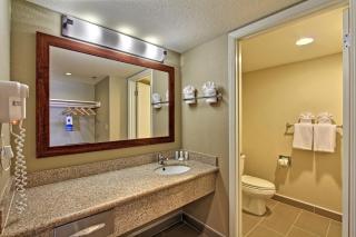 Hotel Avisa Downtown - 8
