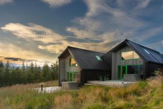 Viking Cottages & Apartments - Akureyri - 0