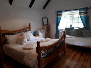 Clarisses Cottage - 5