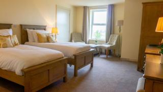 Comis Hotel & Golf Resort - Douglas - 1