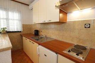 Apartments Sucur with Terrace - Baška - 5