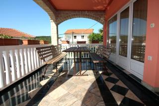House with outdoor pool in Tisno - Tisno - 7