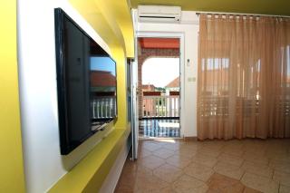 House with outdoor pool in Tisno - Tisno - 6