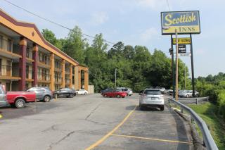 Scottish Inn Knoxville - Knoxville - 8