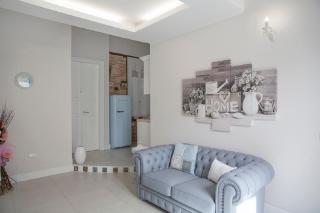 Enry White House - Cagliari - 0