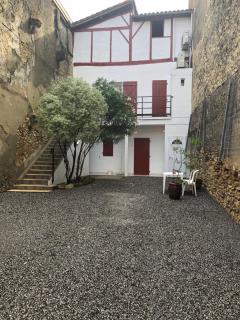 Hôtel Des Arceaux - 7