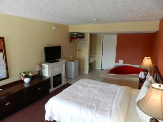 Kings Inn Near the Falls - 9