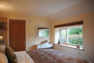 Stone Lodge - Holt - 2