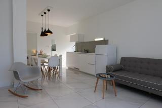 Apartment in Silo with Two-Bedrooms 9 - 0