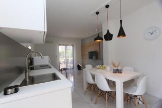 Apartment in Silo with Two-Bedrooms 9 - 4