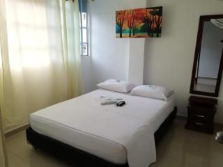 Hotel Avenida El Bosque - Floridablanca - 0