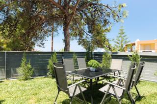 Nisos Villa, walking distance to the beach & shops, By ThinkVilla - Sfakaki - 6