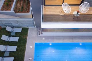 Nisos Villa, walking distance to the beach & shops, By ThinkVilla - Sfakaki - 1