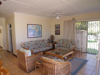 Paulyn Place - Kenton on Sea - 9