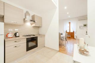 White Flat Labicana - Roma - 8