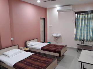 Hotel Gomatgiri - Aurangabad - 7