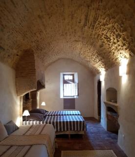 Manoir au sein du village - Saint-Haon-le-Châtel - 8