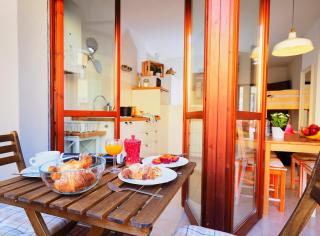 7 Lake Sweet Home - 0