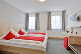 Gasthof Restaurant Hirsch - Bad Ditzenbach - 3