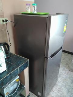 Studio with aircon n kitchen - 1