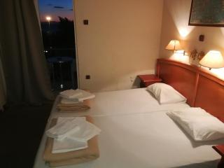 Miramare Hotel - Athens - 4
