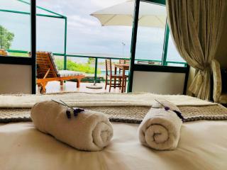 Sandra's Guest House - 9