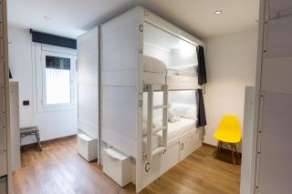 Airhostel Barcelona Airport 24h - El Prat de Llobregat - 1