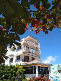 Aruvi Hotel - Yelagiri - 1