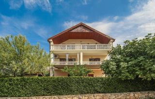 Apartments Mond - Gornji Karin - 0