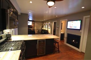 Gondola Lodge & Tahoe Beach Club - 6