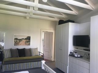 Guest House - Gautrain - 9