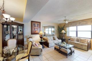 Castle Reef Condos - New Smyrna Beach - 8