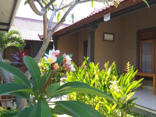 Griya Ayu Homestay Pemuteran - Pemuteran - 3