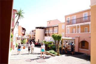 CAP ESTEREL appartement climatisé dans le centre du village vacances - Drammont - 2