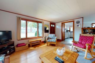 Pineapple Cottage By The Sea - 7