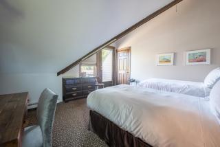 Elk Mountain Lodge - 2