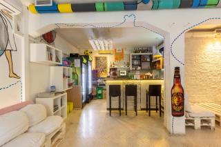 Whole Wide World Hostel - Zagreb - 2