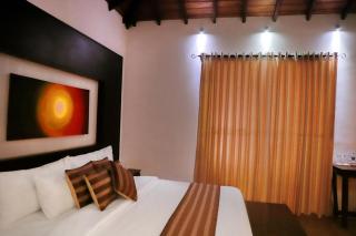 Blue Water Boutique Hotel - Negombo - 8