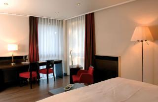 Hotel Forsthaus Nürnberg Fürth - Fürth - 8