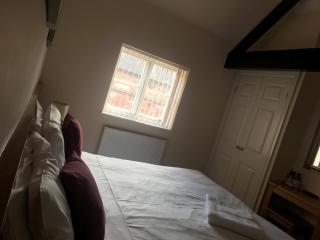 The Atherstone Red Lion Hotel - Atherstone - 4
