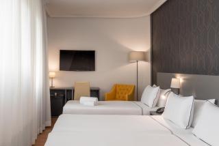 Hotel Madrid Plaza de España, Affiliated by Meliá - 1