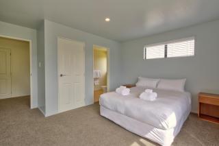 Allenby Place - Wanaka - 1