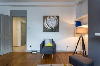 Spacious Central Chic Apartment - Simplycheckin - Winchester - 5