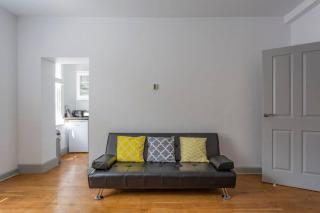 Spacious Central Chic Apartment - Simplycheckin - Winchester - 3