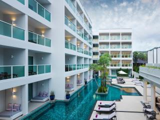 Chanalai Romantica Resort - Adults Only, Kata Beach - Kata Beach - 8