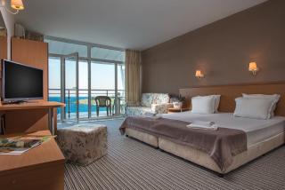 Hotel Eskada Beach - 8